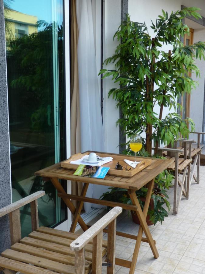 Azores Holidays House -B&B - Suites - Self Check-In Keyboard Ponta Delgada Buitenkant foto