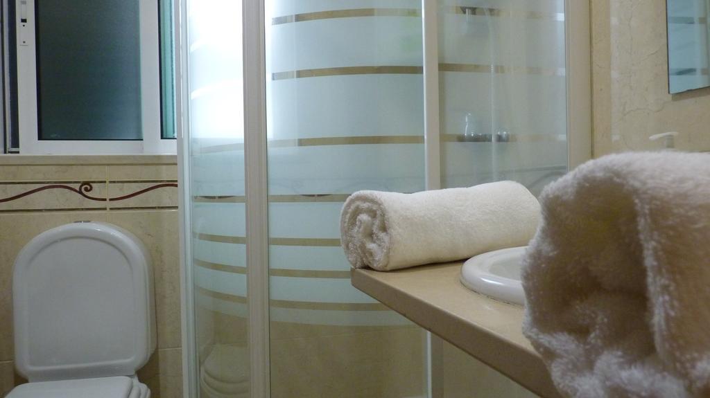 Azores Holidays House -B&B - Suites - Self Check-In Keyboard Ponta Delgada Buitenkant foto